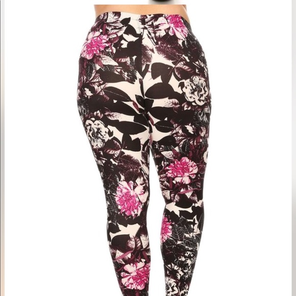 Regular & Plus Size Black and Pink Floral Leggings - Picture 5 of 6